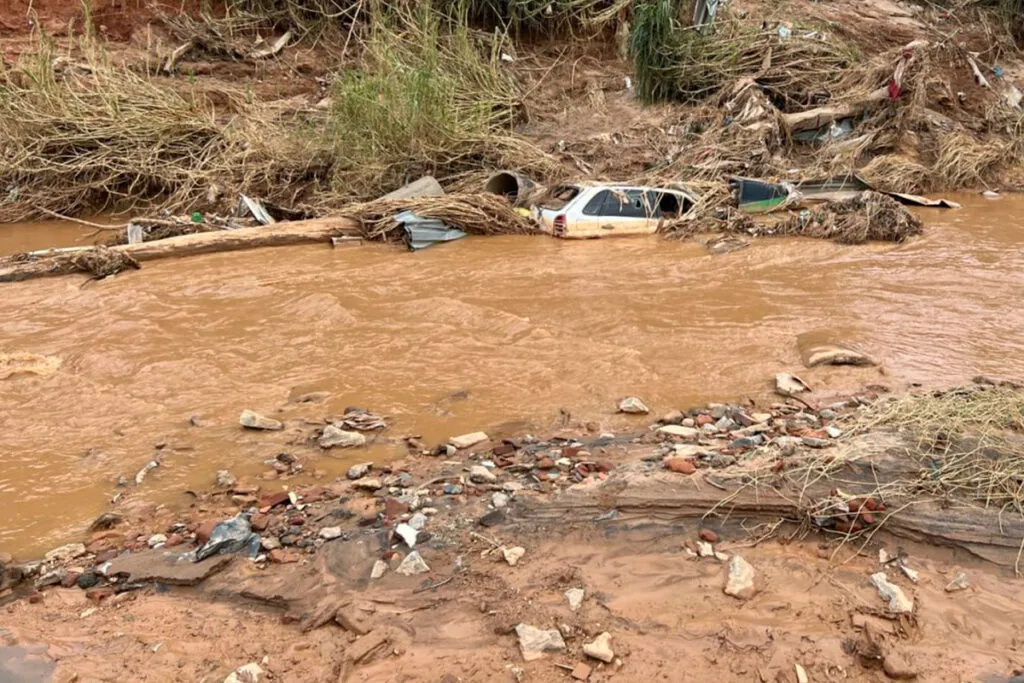 uba buscas corpo de bombeiros