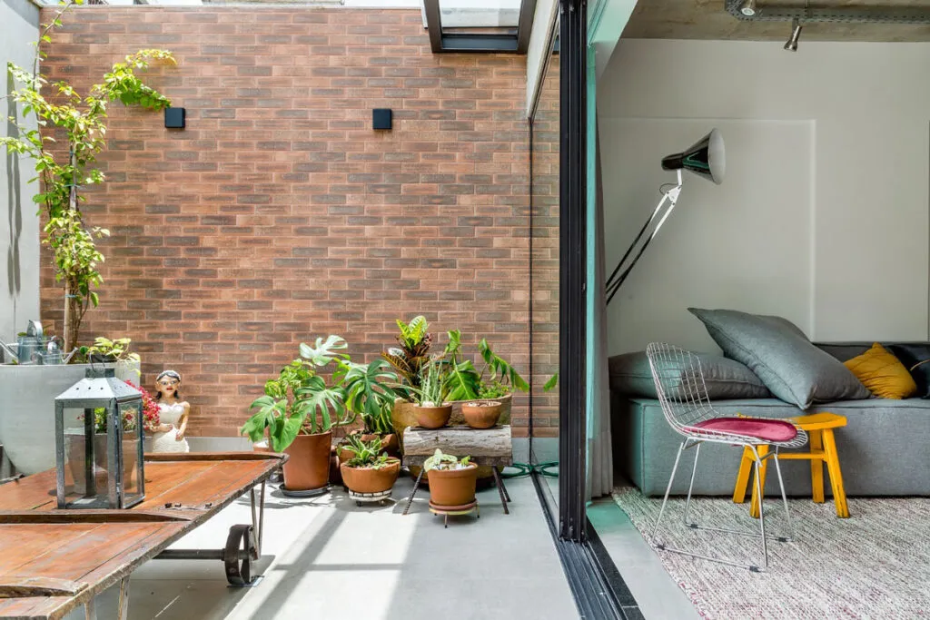 33e541a0 2650 4202 aff1 65b22f53a8c8