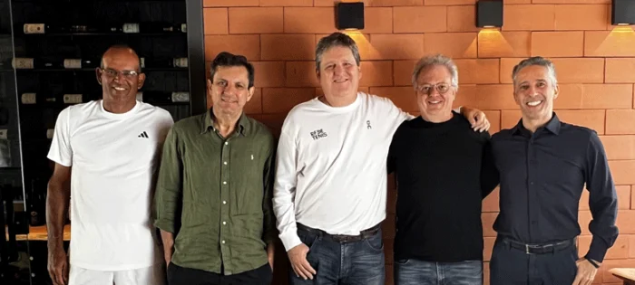 ELES ACONTECEM Rede Tenis em JF 240426 Giglia