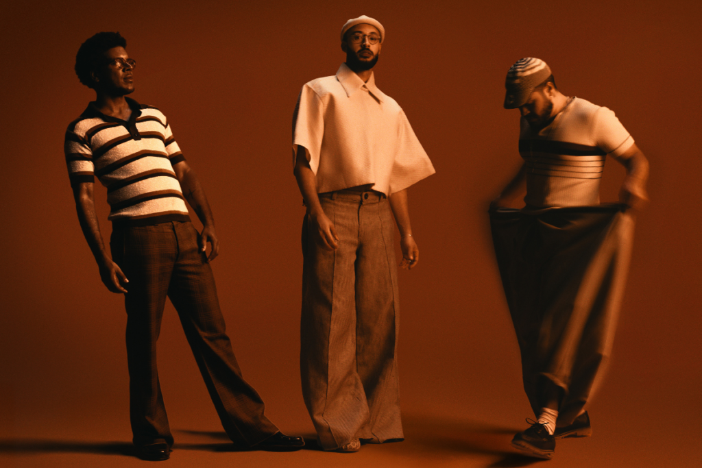 Gilsons voltam a Juiz de Fora com a turnê 'Eu vejo luz' no Cine-Theatro Central 2 Gilsons voltam a Juiz de Fora em 7 de agosto com a turnê “Eu Vejo Luz”, no Cine-Theatro Central. Ingressos já estão à venda online.