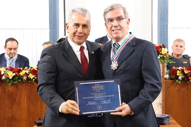 Merito Legislativo 5 100426 Giglia FOTO LEANDRO LEME