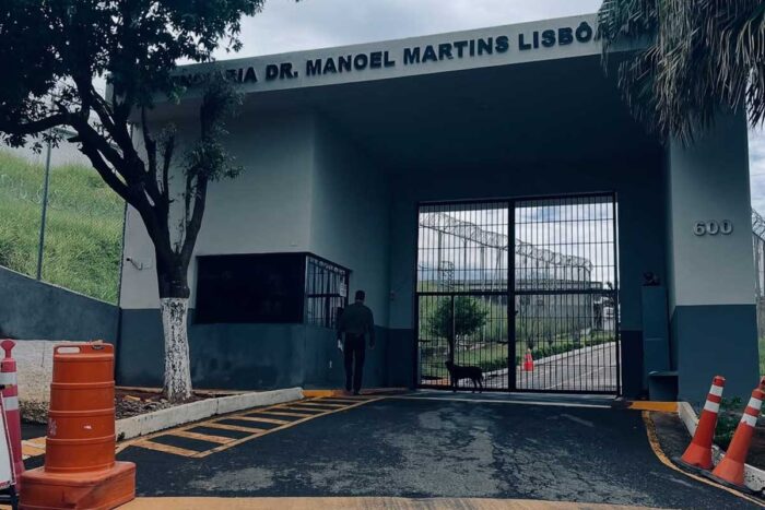 Homem é indiciado dentro da prisão após esquartejar companheiro de cela 1 Homem é indiciado dentro da prisão após esquartejar companheiro de cela
