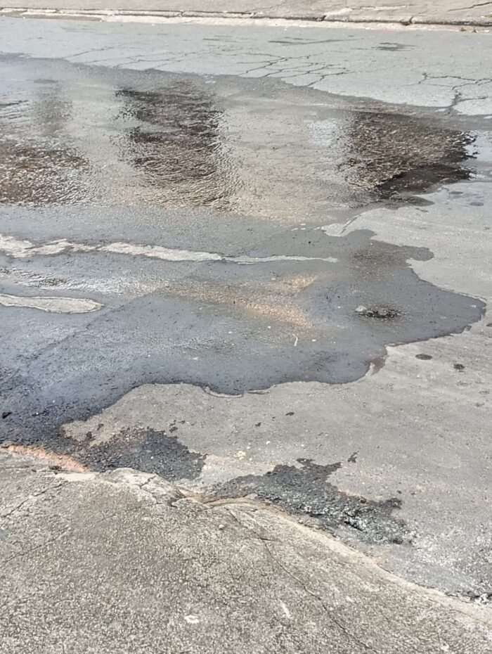 Vazamento na Zona Sul persiste há duas semanas e causa transtornos 1 WhatsApp Image 2026 04 17 at 12.42.30