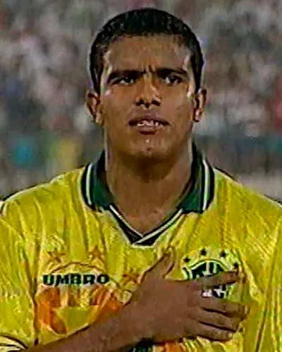 Novo técnico do Aymorés já jogou pela Seleção Brasileira e foi campeão brasileiro pelo Fluminense 1 alexandre lopes by reproducao instagram