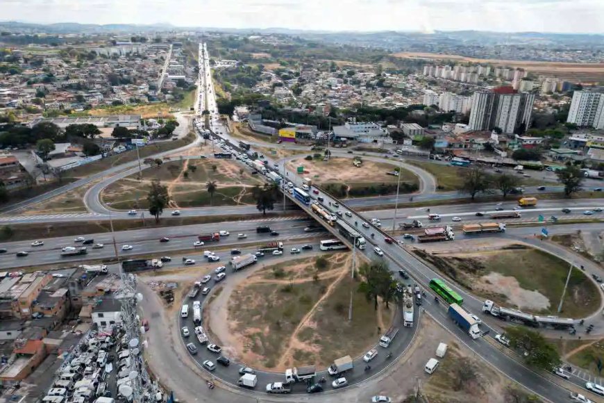 image 870x580 69d45bff63464