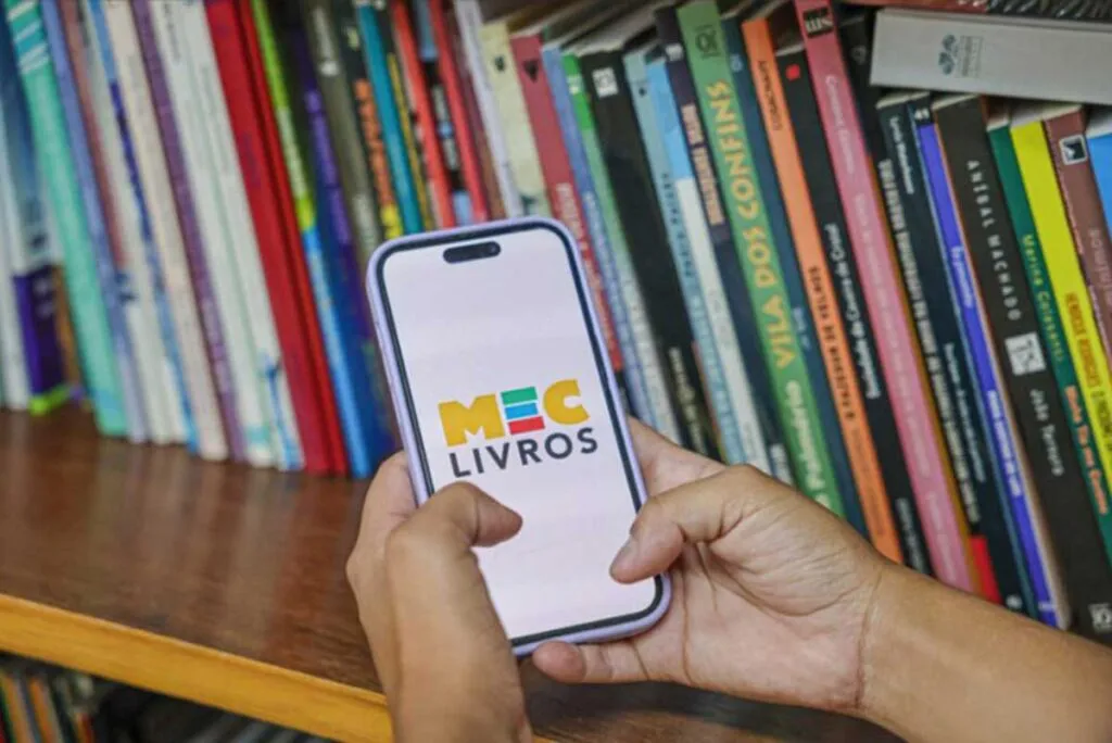 MEC Livros terá acervo ampliado para 25 mil obras gratuitas