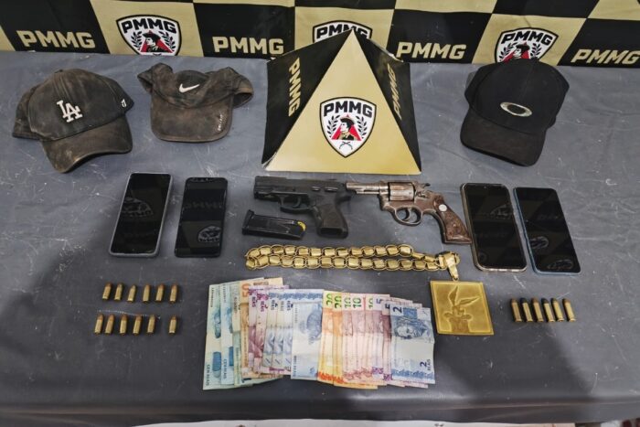 Homens são presos por suspeita de roubo a posto de combustível e a residência