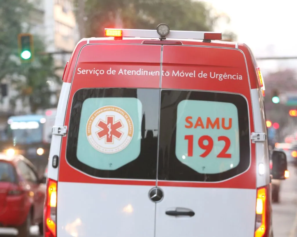 Telefone de emergência do Samu e do Corpo de Bombeiros estão fora do ar