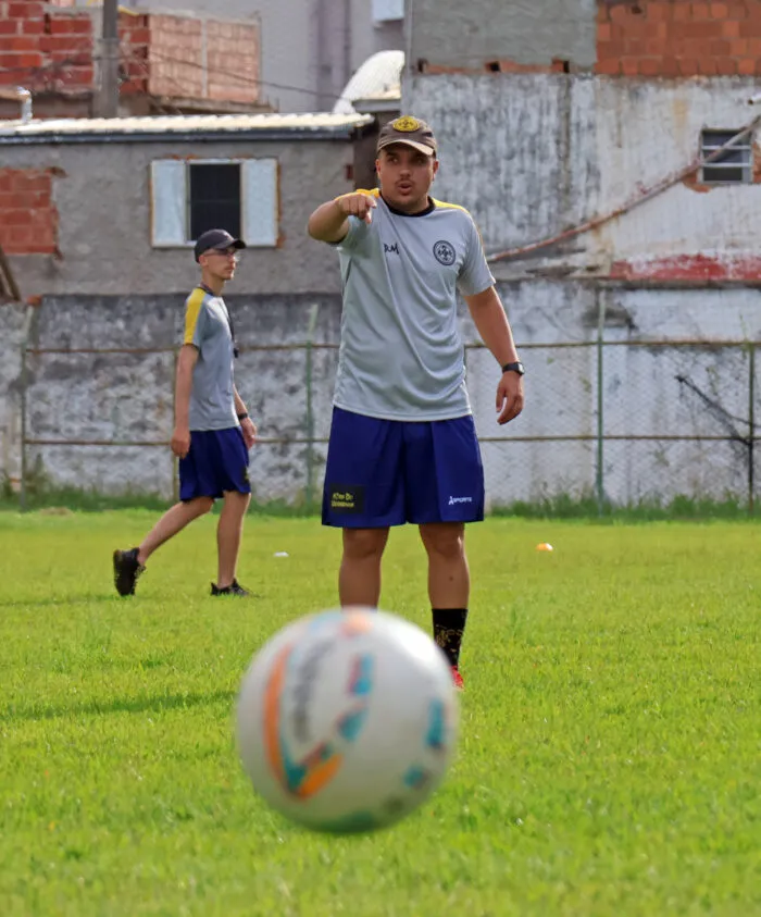 uploads Fotografo 13.04.26 08.19.59 UBERABINHA 14 LEONARDO COSTA