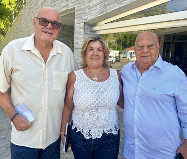Coluna Cesar Romero – 1 e 2 de maio de 2026 3 Santa Helena 300426 CR WA0016