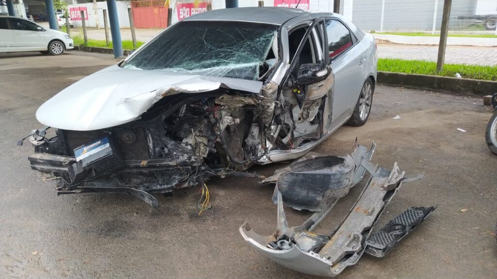 motorista Acidentes na BR-267 e na BR-116 envolvem seis veículos e deixam feridos