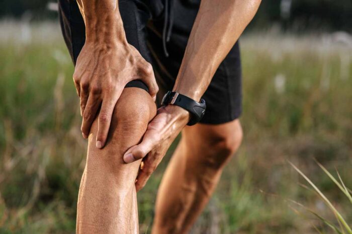Dores no joelho: veja seis cuidados para aliviar o desconforto