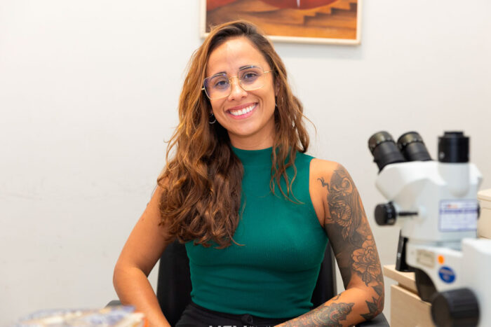 Pesquisadora da UFV participa da descoberta de duas novas espécies de peixes vampiros na Amazônia 2 elisabeth professora ufv candiru