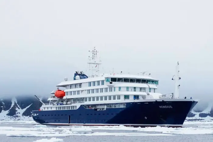 mv hondius navio hentavirus oceanwide Expeditions