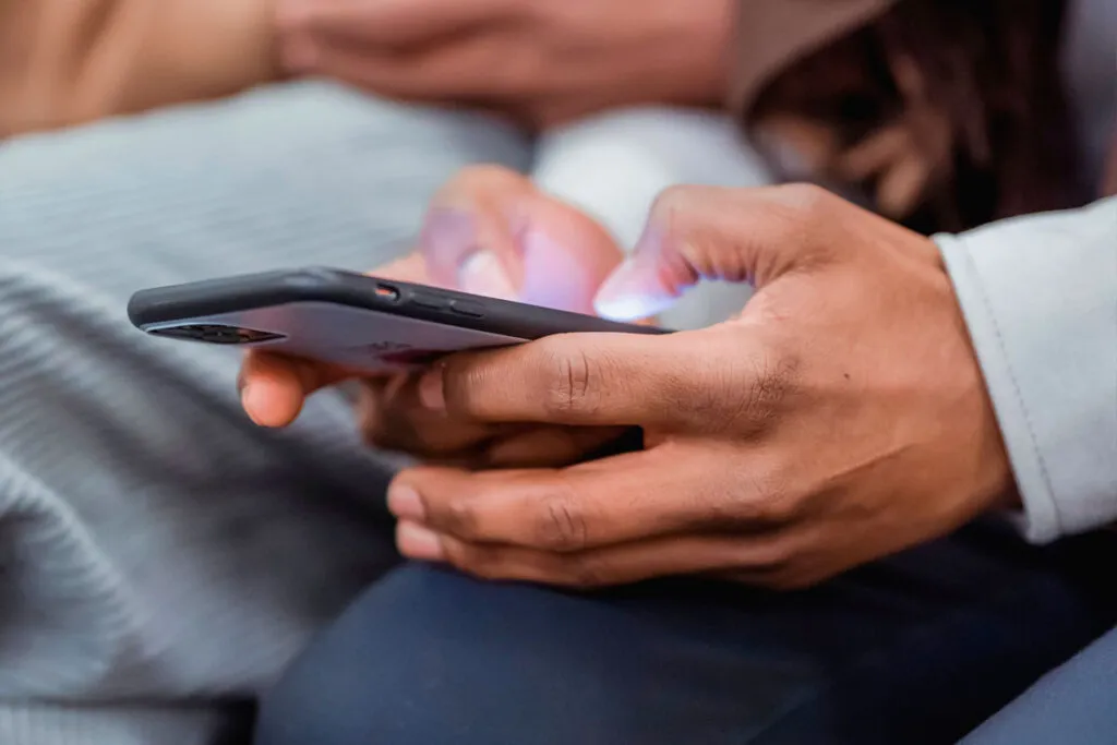 Jovens usam redes sociais como ‘consultório improvisado’ para saúde mental 1 redes sociais e desinformacao foto pexels