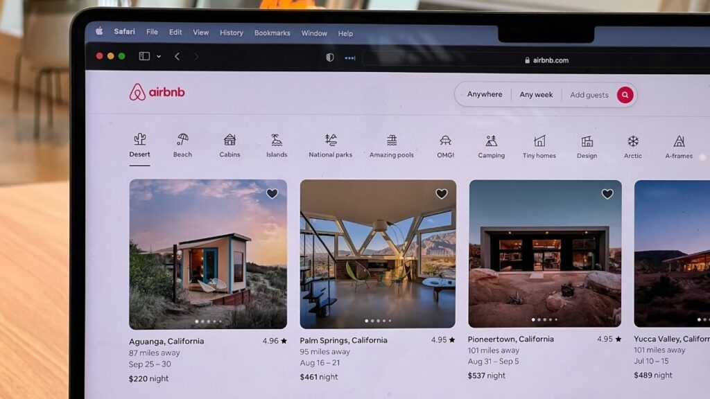 Processos sobre Airbnb em condomínios do país são suspensos até definição de lei