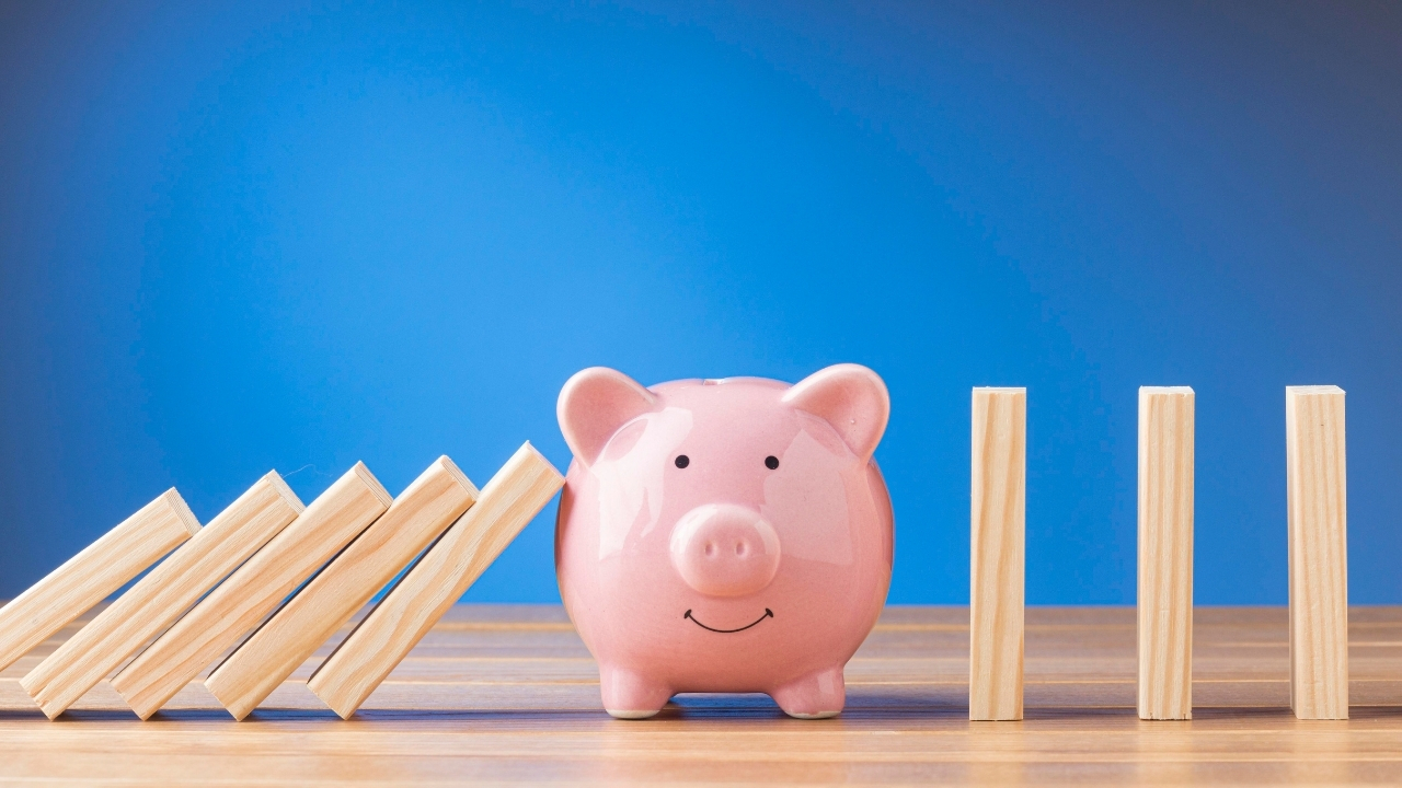 Especialistas dizem hábitos financeiros que separam a classe média da alta e que podem ser adotados por qualquer pessoa