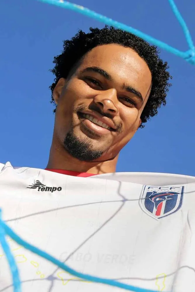 CABO VERDIANO FELIPE COURI 9