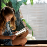 O poder invisível da ficção: como a leitura molda o cérebro e protege a mente 15 O poder da leitura na formação do cérebro