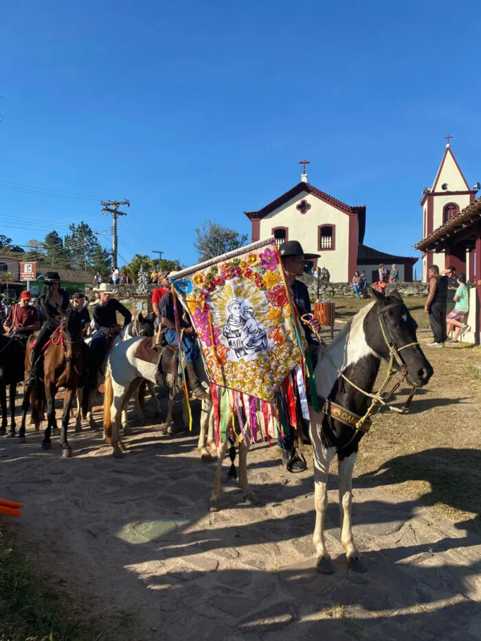 Festa de Santo Antônio de Ibitipoca reúne fé e tradição em seus 119 anos 2 Festa de Santo Antônio de Ibitipoca