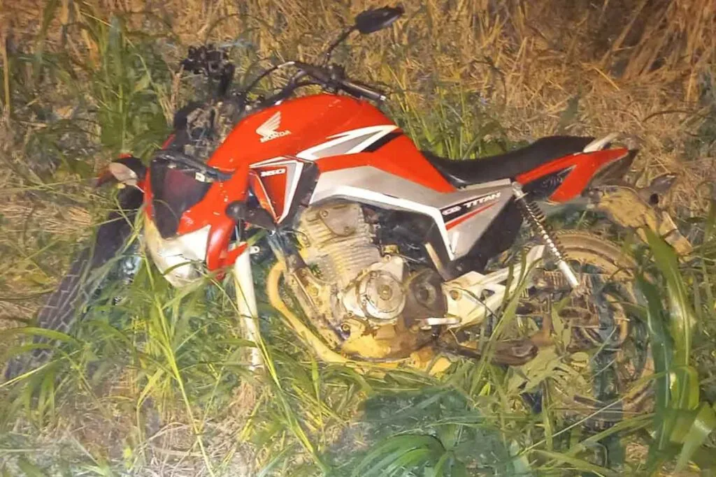 Motociclista fica em estado grave após acidente na MG-353 1 Motociclista fica em estado grave após acidente na MG-353