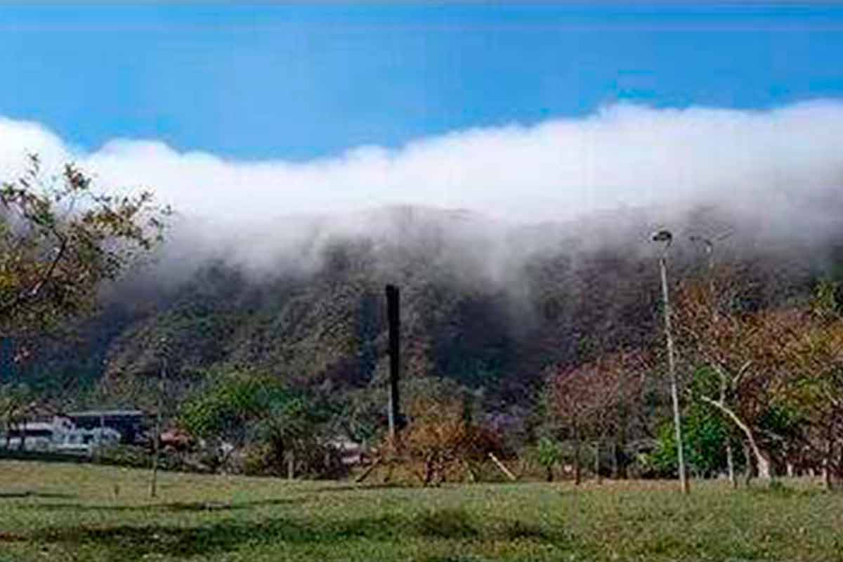 Entenda o que provocou a ‘cachoeira de nuvens’ que se formou sobre a Serra do Curral em BH