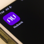 Nubank e Mercado Livre são as marcas mais usadas por golpistas 16 Pesquisa mapeia 115 fraudes virais e mostra que Nubank e Mercado Livre lideram uso indevido de marcas em golpes digitais com Pix