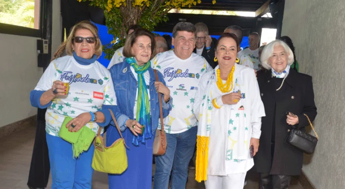 WOL0987 com corte