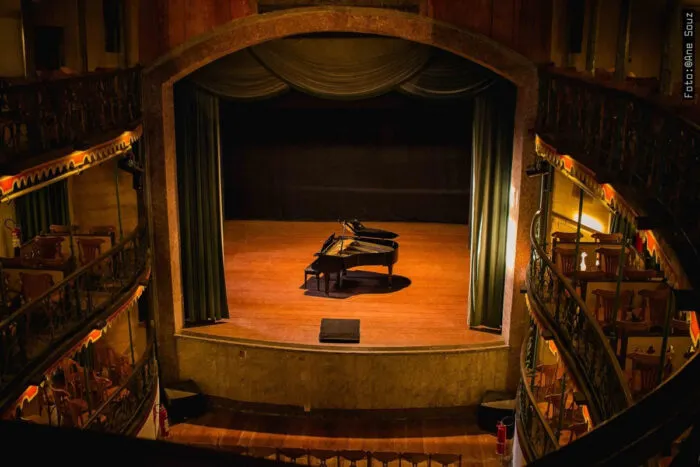 Arte que atravessa séculos: descubra teatros históricos em Minas Gerais