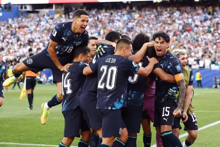 Feriado nacional é confirmado pelo presidente após vitória da seleção