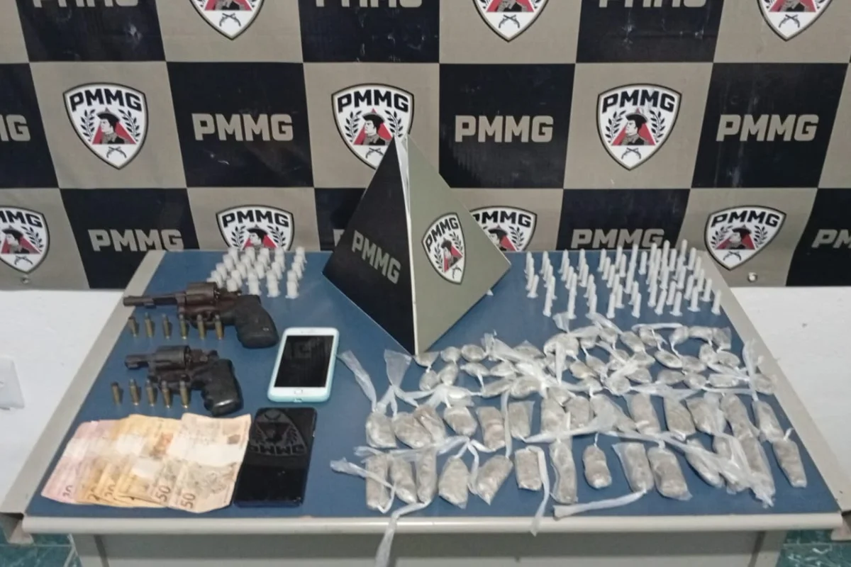 Quatro adolescentes são apreendidos com drogas e armas na região 1 Quatro adolescentes são apreendidos com drogas e armas na região