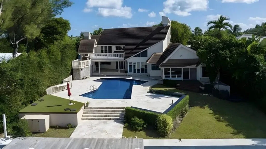 Gisele Bündchen resolve demolir mansão luxuosa avaliada em R$ 73 milhões