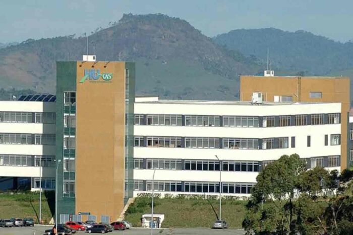 Pacientes do SUS podem consultar fila de cirurgias do HU-UFJF pela internet