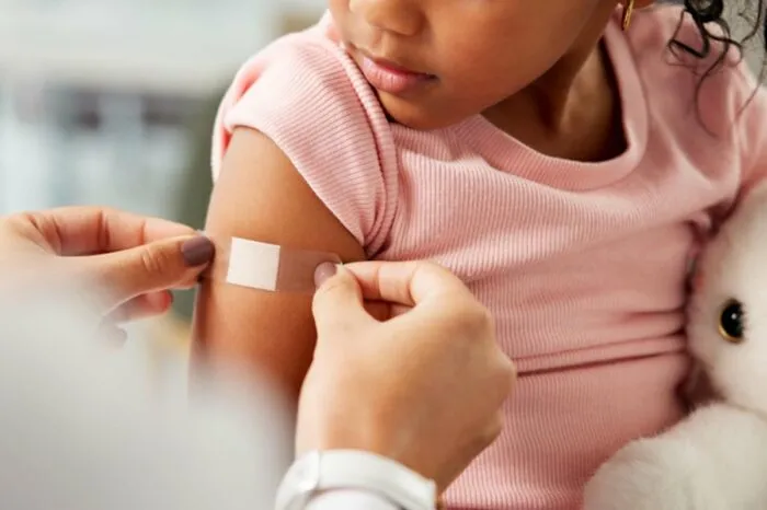 Meningite: queda nas mortes desacelera e ameaça meta global da OMS