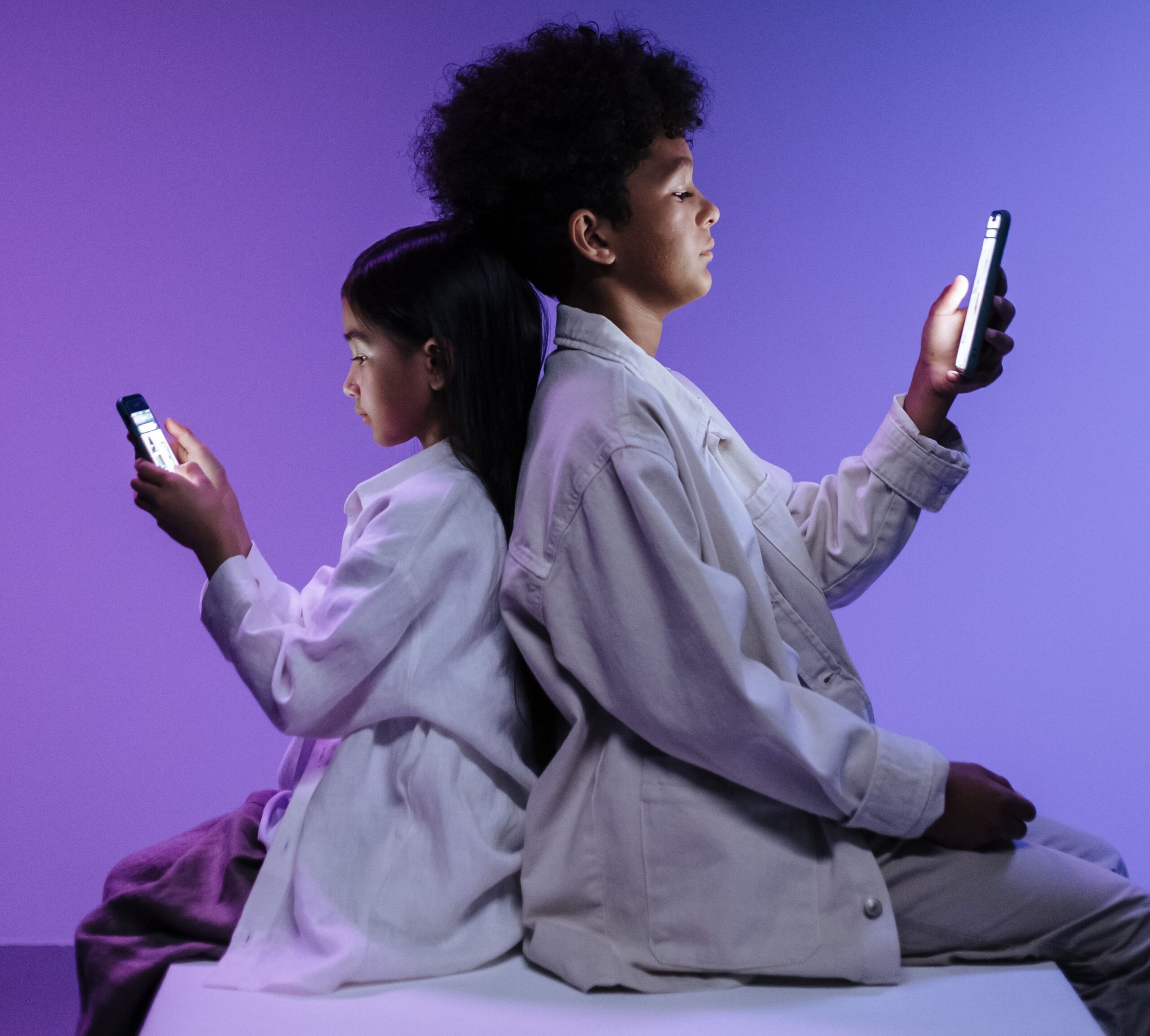 Nova lei define regras para crianças e adolescentes que fazem conteúdo nas redes sociais