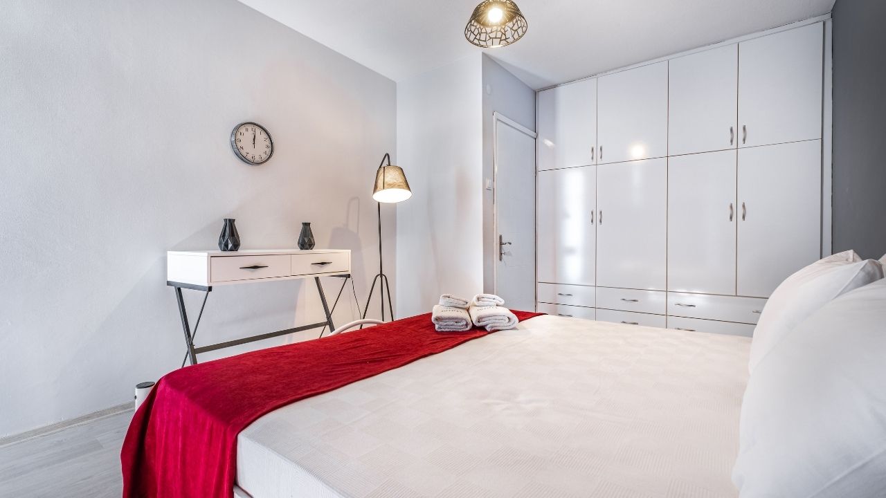 Segredo da decoração que faz um ambiente parecer mais sofisticado usando apenas uma cor