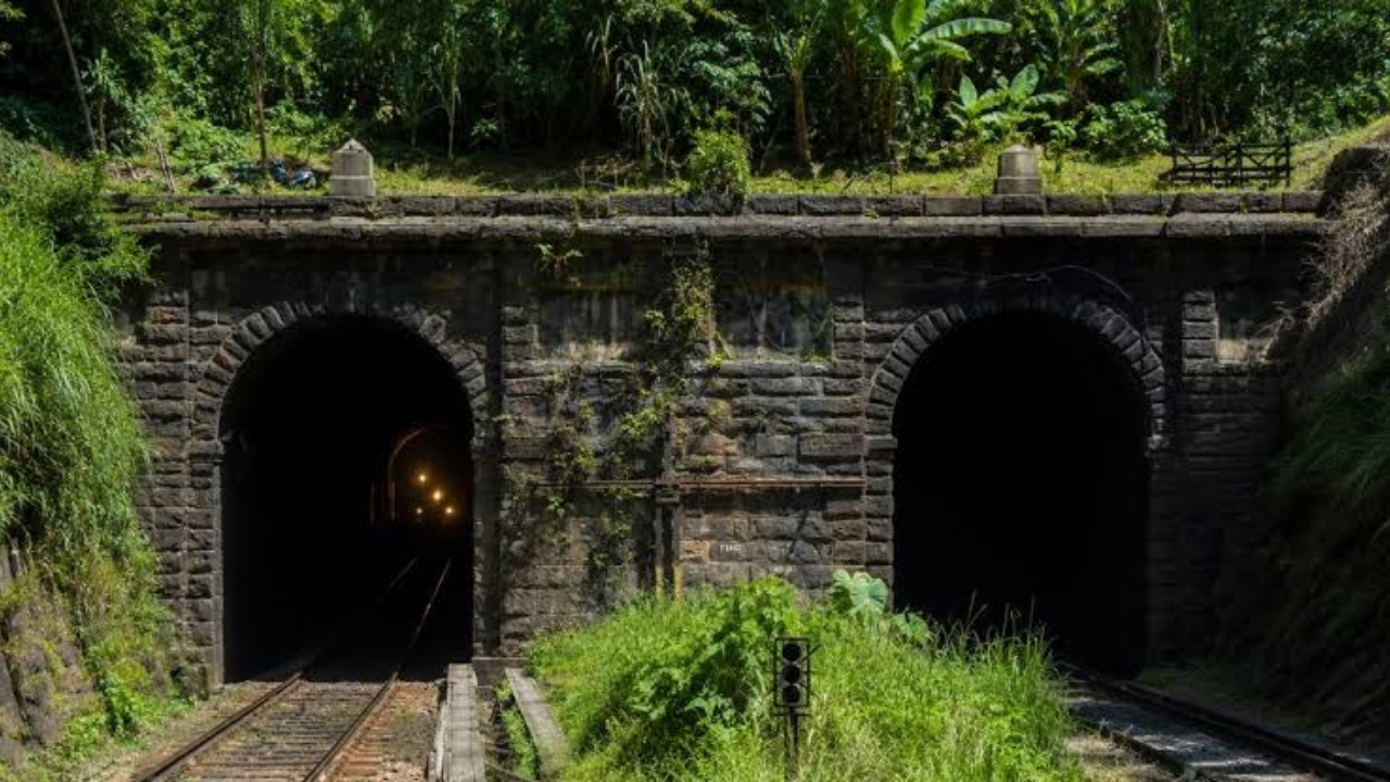 Menor cidade do Rio de Janeiro abriga um dos túneis mais impressionantes da história