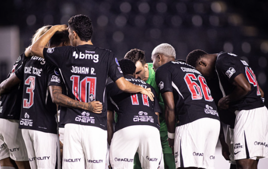 Torcida do Vasco recebe alerta com campanha de rebaixamento