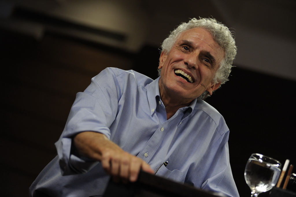 Contardo Calligaris, psicanalista: “Não quero ser feliz. Quero é ter uma vida interessante”