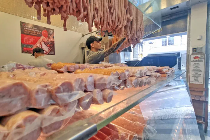 Patrimônio de Juiz de Fora, linguiça artesanal preserva tradição alemã 1 DIA DA LINGUICA LEONARDO COSTA 05