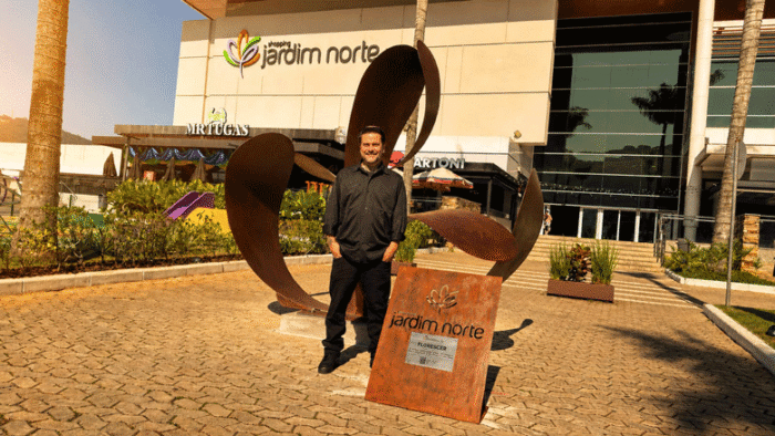 Coluna Cesar Romero – 19 e 20 julho de 2026 14 ELES ACONTECEM arte no shopping Yure Mendes 03 Florescer 140726 Giglia