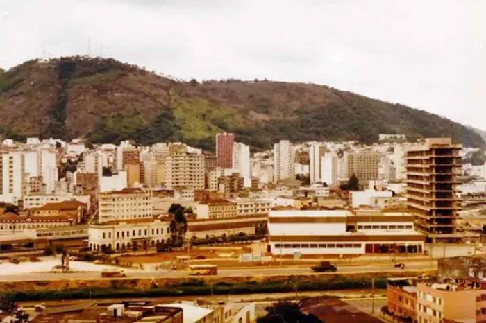 MORRO DO CRISTO 1980 MAURICIO RESGATANDO O PASSADO