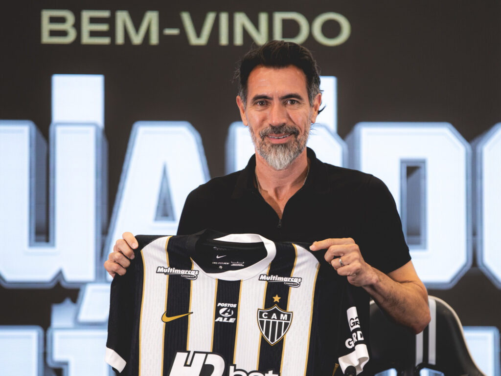 Técnico do Atlético-MG abre o jogo e revela qual posição o time quer contratar