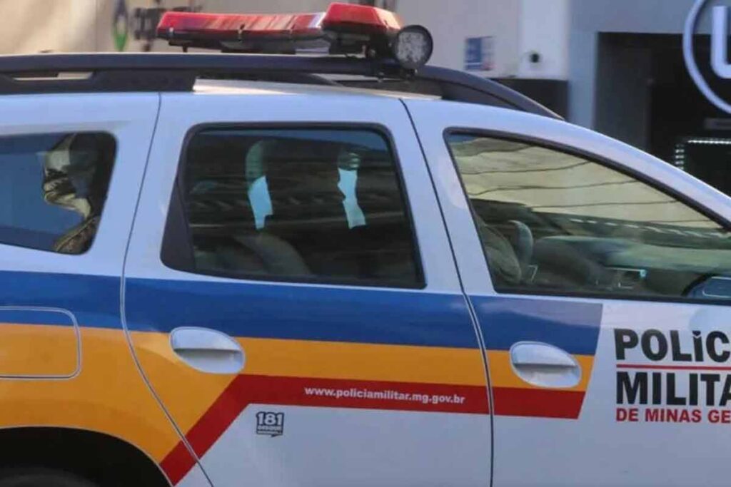 Policia militar PM giroflex Leonardo Costa