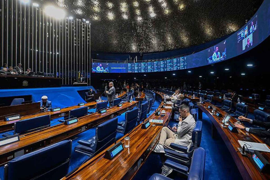 Genial/Quaest aponta que 69% dos eleitores são a favor do fim da escala de trabalho 6x1; 22% são contra