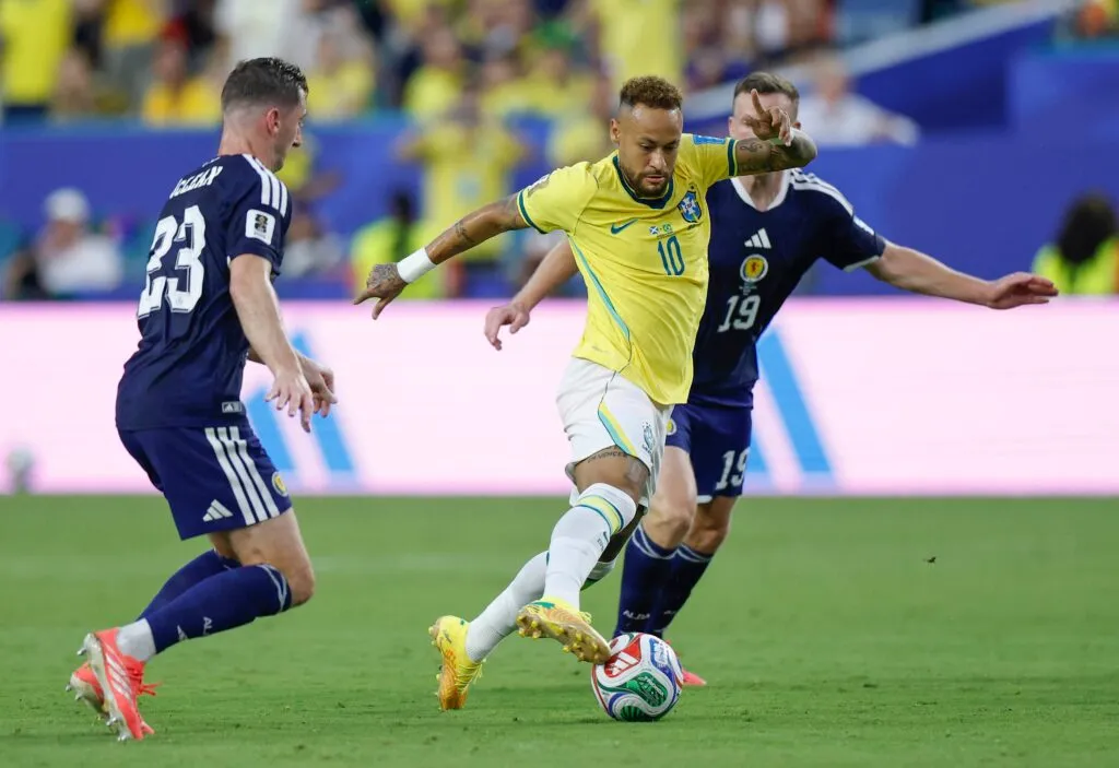 Torcida brasileira é comunicada sobre possível último jogo de Neymar pela Seleção