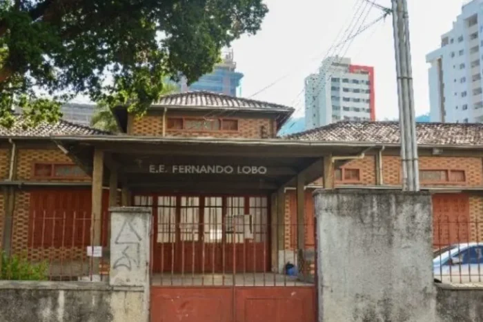 Briga entre estudantes e tentativa de invasão mobilizam polícia em escola de Juiz de Fora