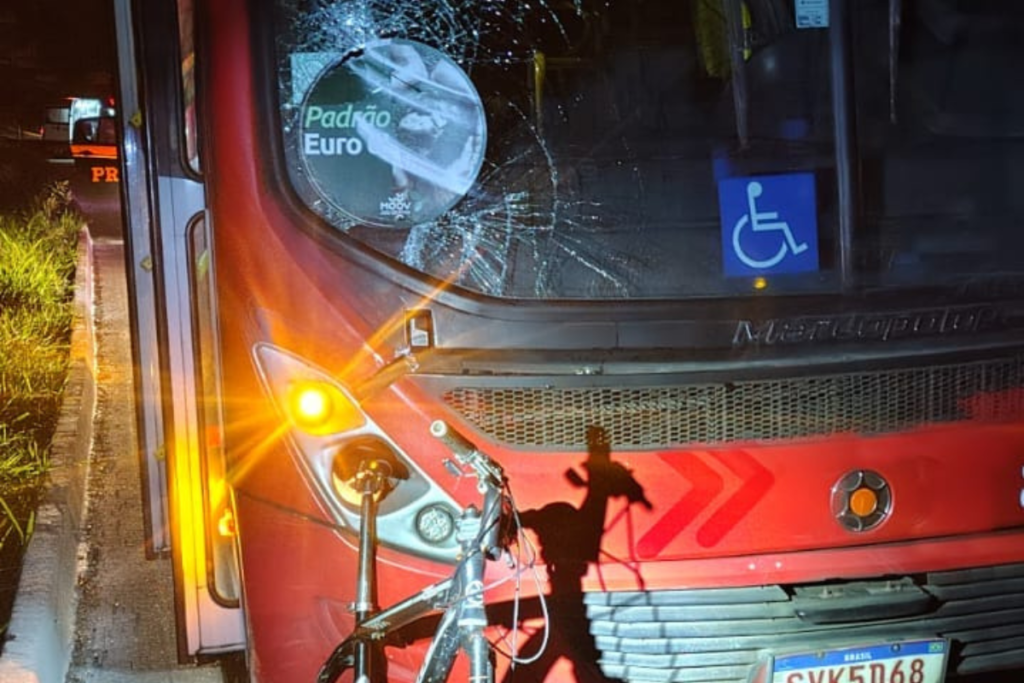 Ciclista de 64 anos é atropelado por ônibus na BR-267 em Juiz de Fora 2 fotos 19