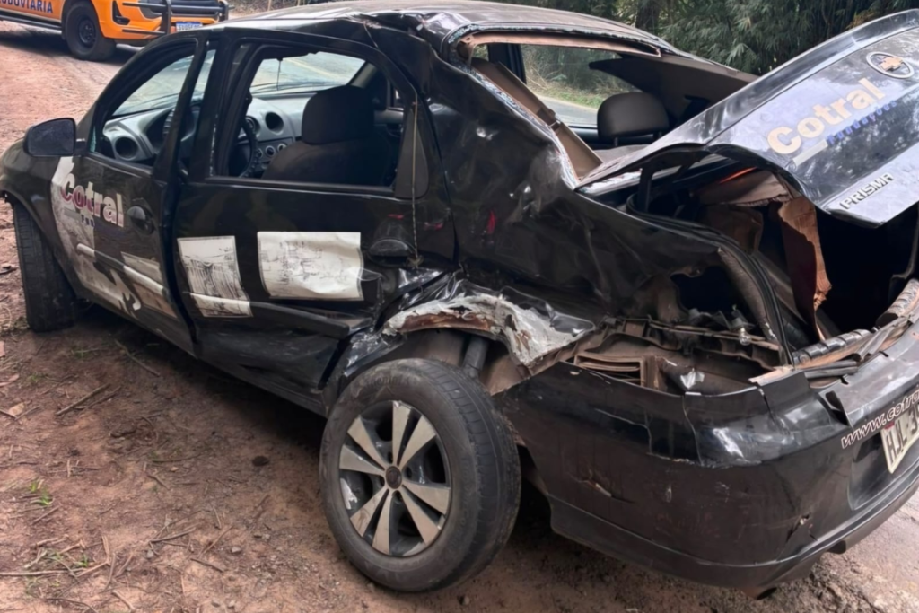 Motorista com sinais de embriaguez é preso após acidente na MG-133 1 fotos 2
