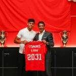 Athletic confirma venda de zagueiro ao Benfica em 'maior negociação da história' do clube mineiro
